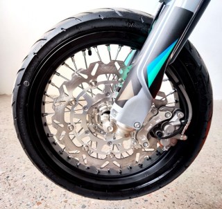 Front wheel KOVI MOTARD 